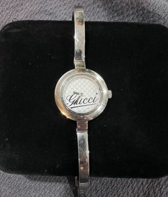 Gucci Accessories - Authentic Gucci Women’s Bangle Watch Model 105 Ladies ETA Swiss Mov.